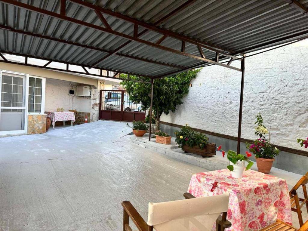 Stelios Home Vrasná Extérieur photo